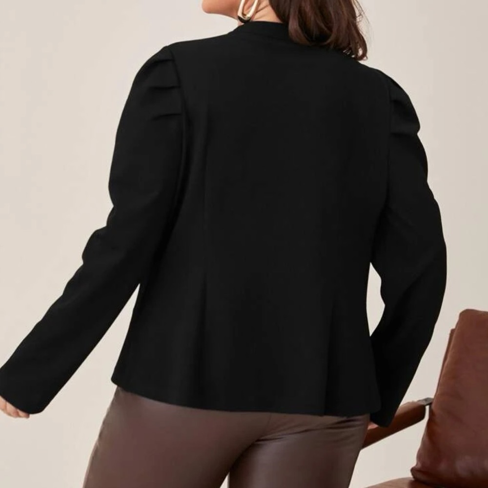 Plus size black puff sleeve jacket - Picture 3 of 15